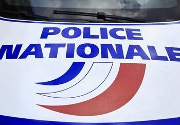 Des policiers pris pour cibles lors d’une poursuite haletante !