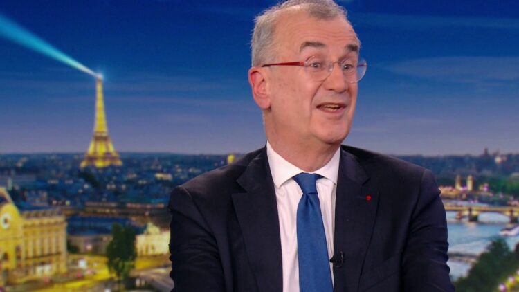 Le gouverneur de la Banque de France, François Villeroy de Galhau, alerte : ‘Nos libertés de choix sont menacées !