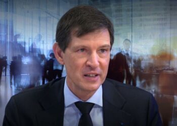 «Tout comme pour Notre-Dame, les entreprises relèvent le défi de reconstruire la France!»