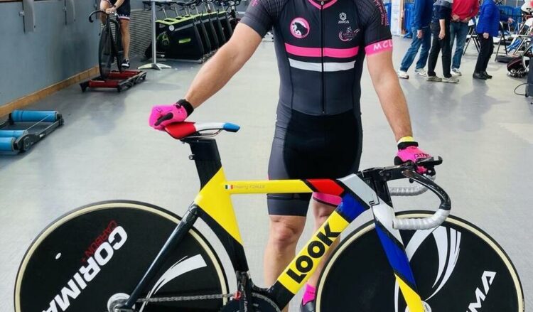 Thierry Forler, le cycliste couëronnais, prêt à briller aux championnats de France Élite sur piste ! Thierry Forler, le cycliste couëronnais, prêt à briller aux championnats de France Élite sur piste !