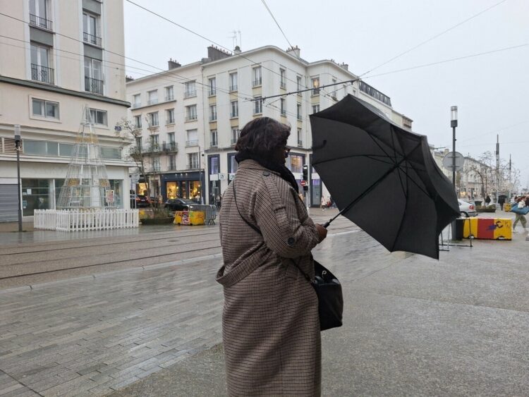Météo France : Lyon en alerte orange pour des vents violents ! Découvrez ce qui nous attend