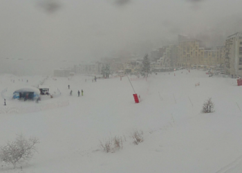 À proximité de Nice : Découvrez la station de ski enchantée sous le manteau neigeux, avec jusqu’à 50 cm de poudreuse annoncés sur les sommets !