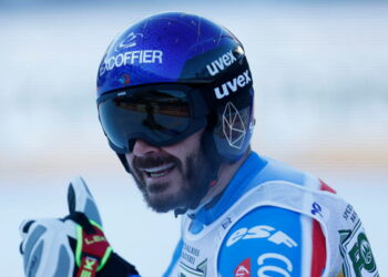 Rapatrié en France : Cyprien Sarrazin, en route vers sa rééducation dans les hôpitaux de Lyon!