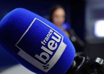 Vaccin anti-Covid : Découvrez pourquoi France Bleu a retiré un article évoquant un lien avec la maladie de Charcot !