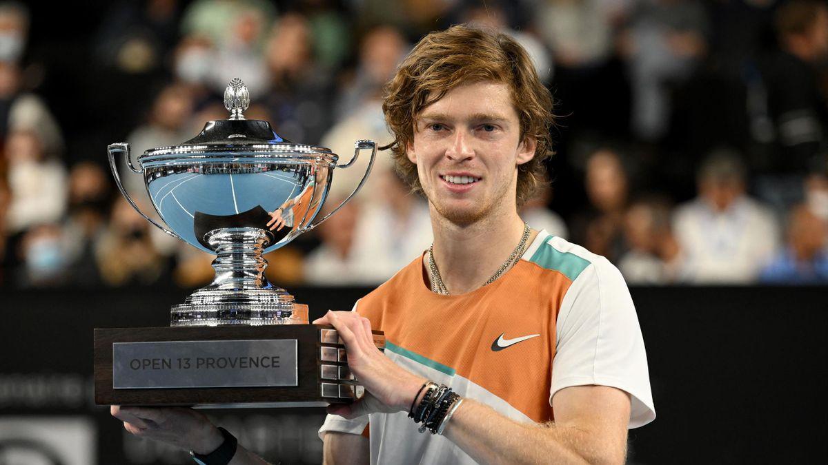 ATP 250 de Marseille. Ugo Humbert conserve son titre après sa victoire contre Hamad Medjedovic - France Live