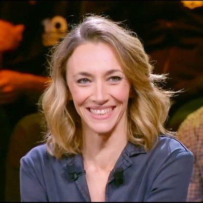 Laurie Delhostal et la Voix du Football Féminin