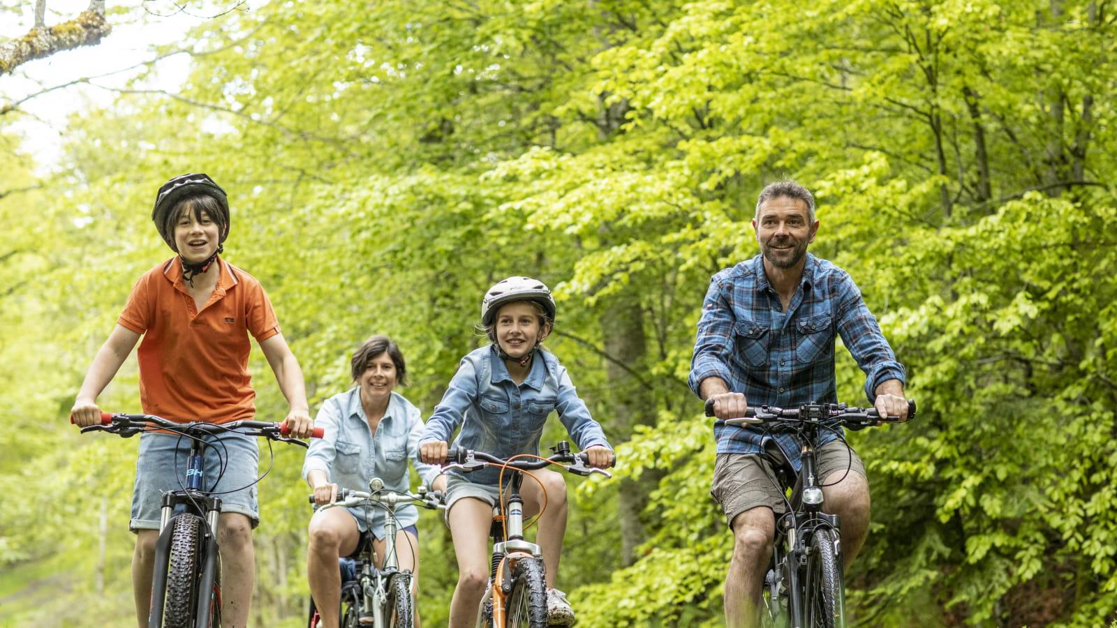 Activités en plein air à ne pas manquer sous le soleil dOccitanie