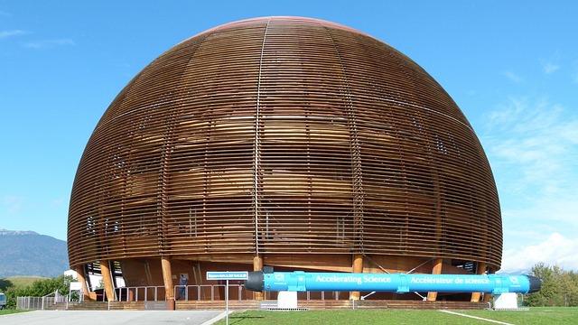 Comment visiter le monde du CERN : conseils pratiques pour les curieux