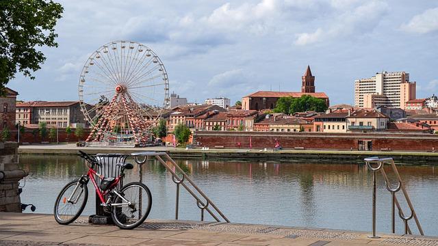 Litinéraire​ captivant du Tour ⁣: Toulouse et⁣ ses environs en vedette