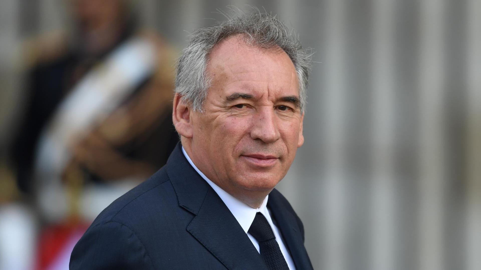 La volonté de François Bayrou :‍ Un appel à la réévaluation des relations franco-algériennes