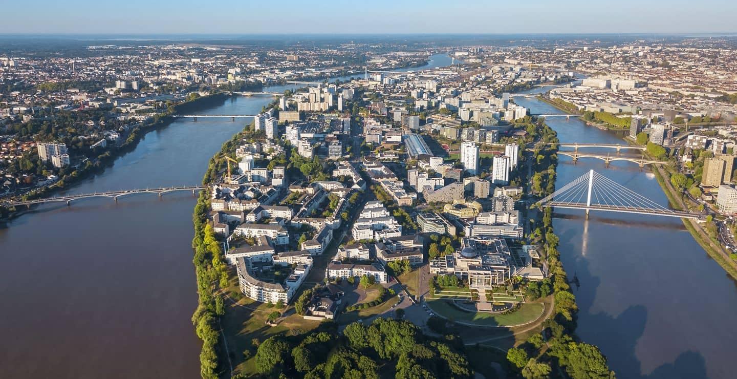 Conseils pour optimiser votre journée à Nantes en cas de pluie