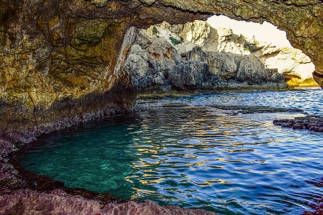 Recommandations pour une visite éclairante et respectueuse de la grotte