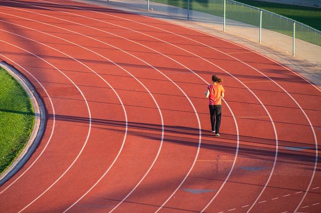 Athlétisme : à Nice,Sarah Madeleine égale le record de France du 10 km sur route - Le Parisien