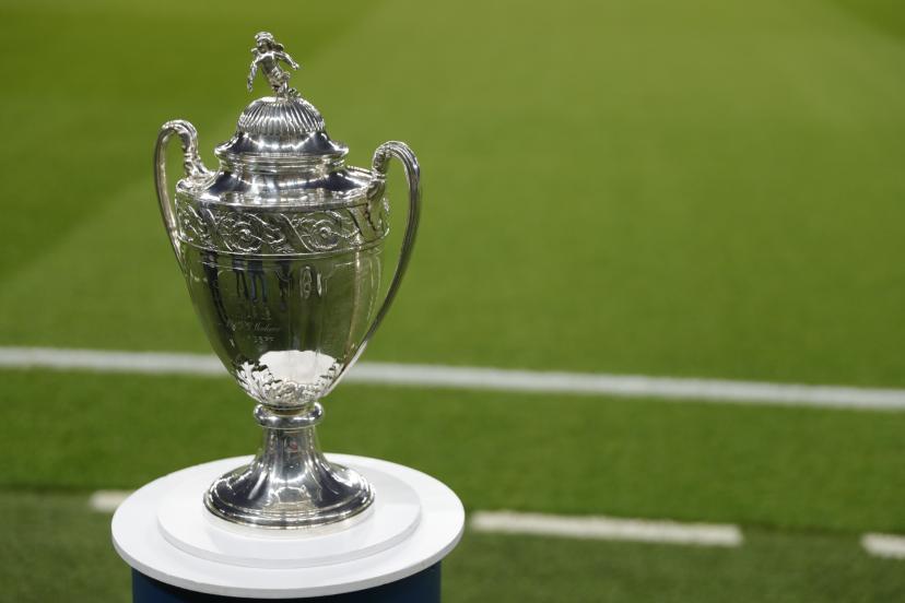 Programmation des 16es de finale de la coupe de France : OM-Lille le 14 janvier, le PSG et l'OL joueront le 15 - L'Équipe