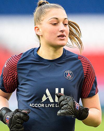 La carrière prometteuse d'Alice Pinguet au sein du football français