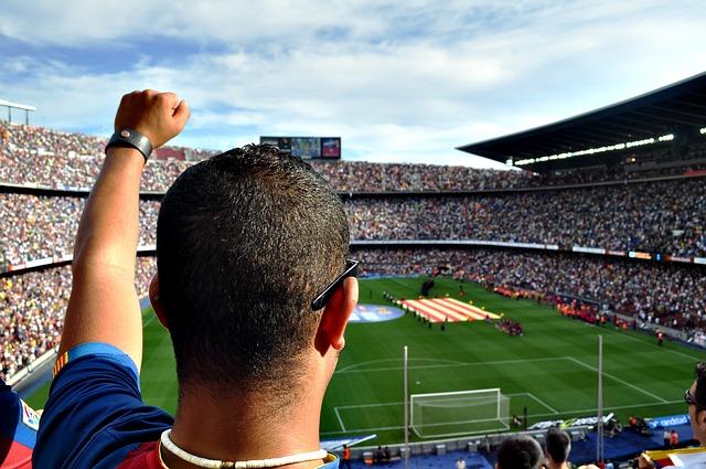 Réactions des fans et de la communauté footballistique