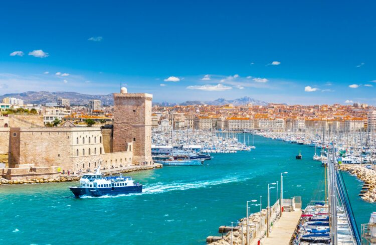 Marseille : des barrières pour protéger les riverains des violences urbaines – franceinfo Marseille : des barrières pour protéger les riverains des violences urbaines – franceinfo