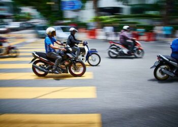 Un homme à trottinette tué sur la route près de Tours, une automobiliste interpellée – France 3 Régions