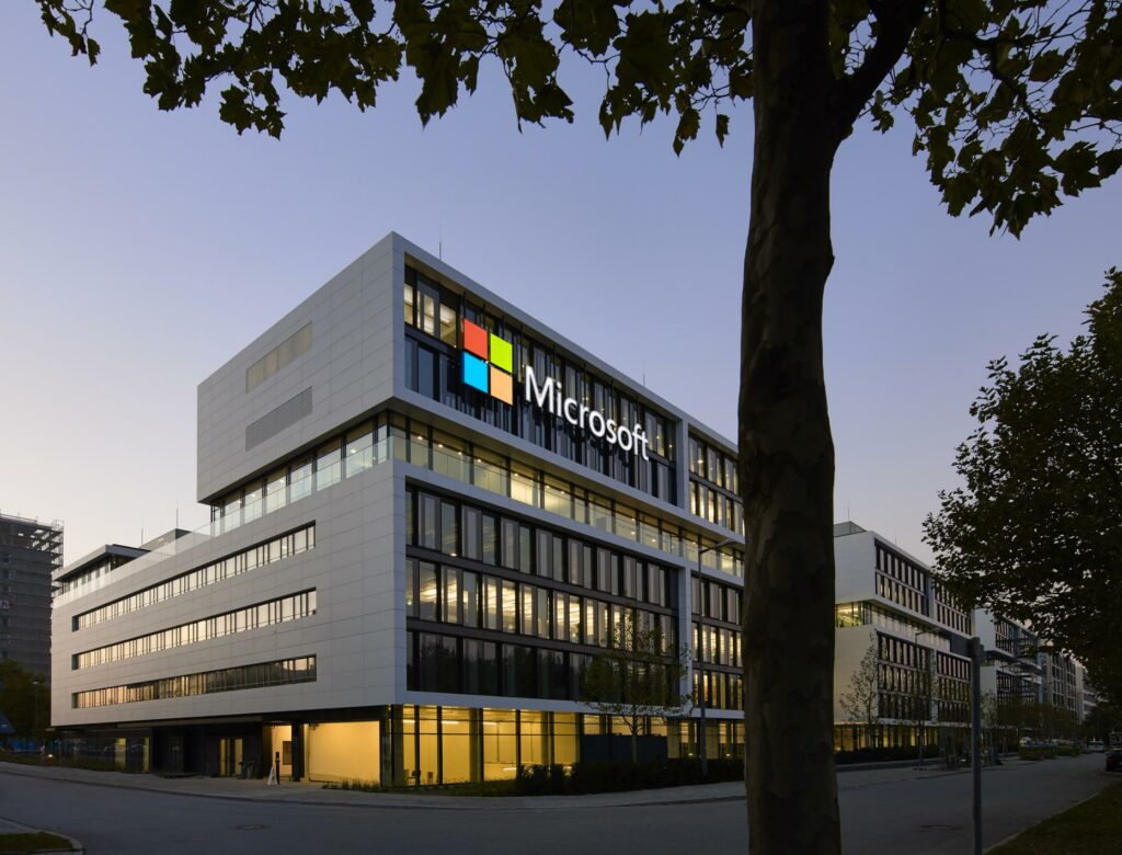 Le choix de Microsoft pour héberger les données de santé des Français fait polémique – France Culture