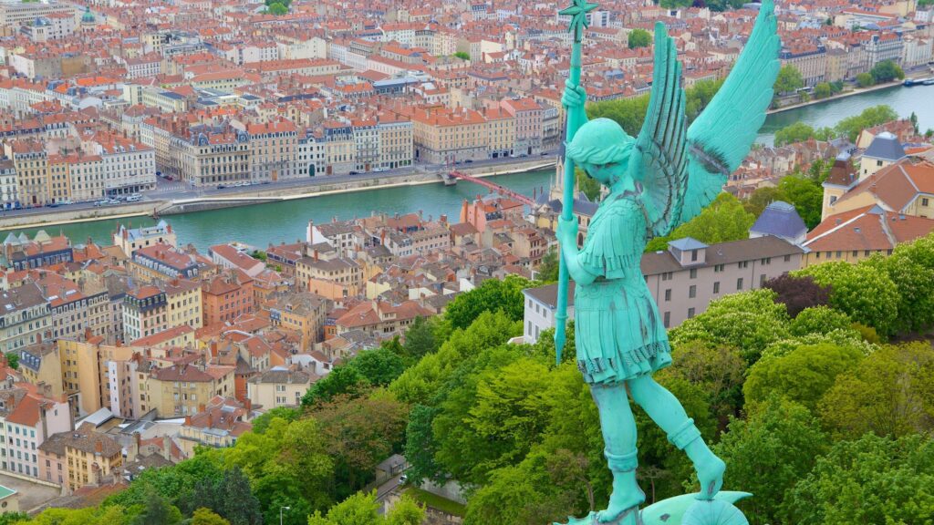 Lyon : un immeuble sans chauffage ni climatisation, une « première » en France – SeLoger.com