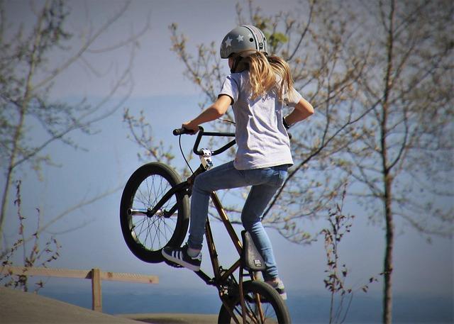 VIDEO.Le BMX et d'autres sports urbains ont pris place au Parc expo pour le Caen BMX Indoor 2025 - Ouest-France