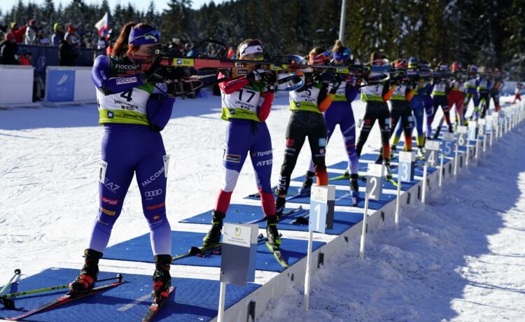 Mondiaux de biathlon : la France toujours reine du relais mixte – Le Figaro Mondiaux de biathlon : la France toujours reine du relais mixte – Le Figaro