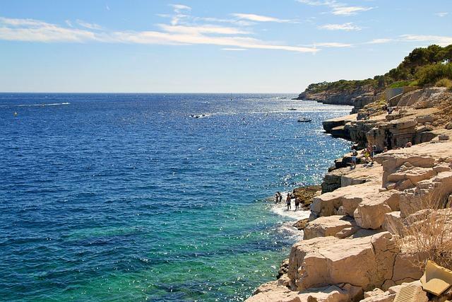 PHOTOS – La dépollution des calanques, un chantier XXL au sud de Marseille – ici, le média de la vie locale