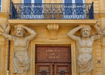 Sa tentative d’évasion du tribunal de Nantes s’arrête au bout de 30 mètres – Ouest-France