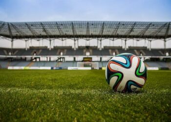 Foot : la Fédération française veut doter les arbitres de caméras pour lutter contre les violences avec cet « instrument de dissuasion et de preuve » – franceinfo Foot : la Fédération française veut doter les arbitres de caméras pour lutter contre les violences avec cet « instrument de dissuasion et de preuve » – franceinfo