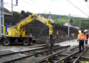 Travaux sur la ligne POLT (Paris-Orléans-Limoges-Toulouse) : la SNCF annonce cinq nouveaux week-ends d’interruption du trafic en 2025 – franceinfo Travaux sur la ligne POLT (Paris-Orléans-Limoges-Toulouse) : la SNCF annonce cinq nouveaux week-ends d’interruption du trafic en 2025 – franceinfo