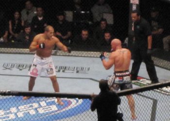 MMA : pourquoi cette discipline connaît un tel engouement en France – RTL