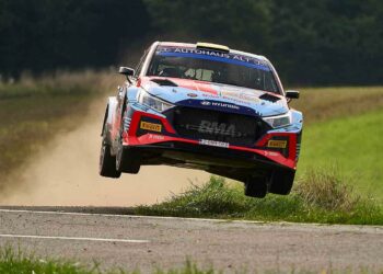 Rallye : quadruple vainqueur du Dakar avec Nasser Al-Attiyah, le Français Mathieu Baumel annonce avoir été amputé de la jambe droite – franceinfo Rallye : quadruple vainqueur du Dakar avec Nasser Al-Attiyah, le Français Mathieu Baumel annonce avoir été amputé de la jambe droite – franceinfo