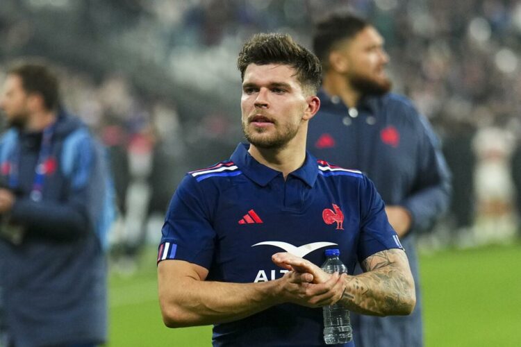 Jalibert et Penaud ne seront pas titulaires avec le XV de France en Italie, les Bleus avec un banc à sept avants – L’Équipe Jalibert et Penaud ne seront pas titulaires avec le XV de France en Italie, les Bleus avec un banc à sept avants – L’Équipe