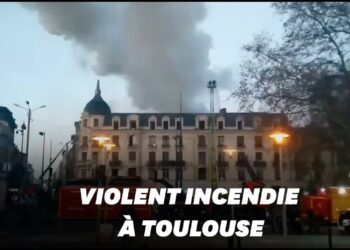Un incendie se déclare en plein cœur des Carmes à Toulouse, une trentaine d’évacués – ici, le média de la vie locale