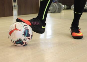 Futsal. D1 : Soirée parfaite pour Nantes qui s’impose à nouveau face à Kremlin – Ouest-France Futsal. D1 : Soirée parfaite pour Nantes qui s’impose à nouveau face à Kremlin – Ouest-France