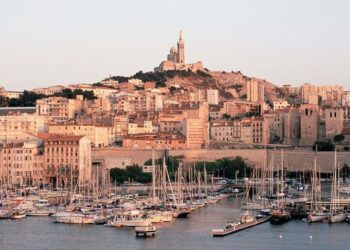 Marseille : Airbnb dézingue le durcissement du règlement décidé par la mairie sur le nombre maximum de nuitées – France Live