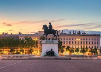 Lyon. L’affaire d’un Algérien sous OQTF expulsé de France enflamme encore les relations avec l’Algérie – Le Journal du Pays Yonnais