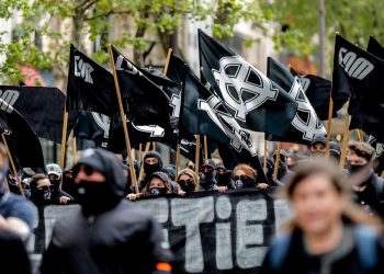 Paris : six militants d’ultradroite interpellés après une agression – franceinfo