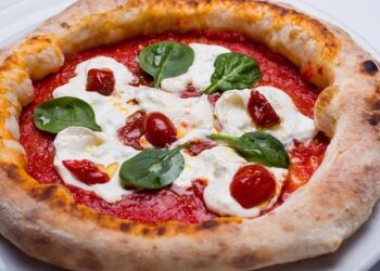 La meilleure pizza napolitaine de France se trouve dans le 6e arrondissement de Lyon – Lyon Capitale