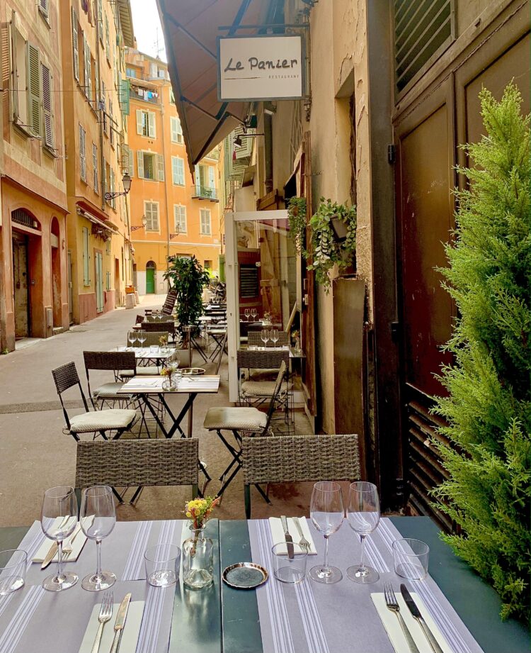 À Nice, cet immeuble est transformé en un immense restaurant : voici le concept – Le Journal du Pays Yonnais À Nice, cet immeuble est transformé en un immense restaurant : voici le concept – Le Journal du Pays Yonnais