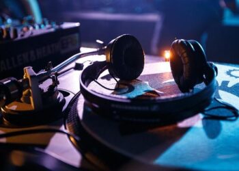 Le Micro Comedy Club de Nantes : une success-story grandissante – Ouest-France