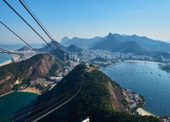 REPLAY. Patiente guérie du VIH après une greffe de moelle osseuse, ce qu’il faut retenir de ce cas exceptionnel – France 3 Régions