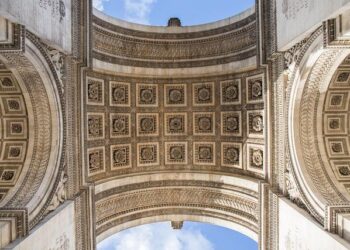 Découvrez l’univers sucré et secret de la K-pop – France Télévisions