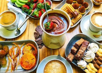 Le match France-Suisse continue : un record mondial de fondue au comté validé ! – Mon séjour en montagne