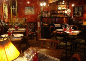 Les « bouchons » menacés par les fast-foods : capitale de la gastronomie, Lyon a un titre à défendre – France Live