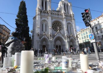 Attentat de la basilique de Nice: le parcours du suspect décortiqué – BFM Nice Côte d’Azur