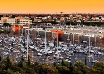 « France moche » : Au nord de Strasbourg, la métamorphose en demi-teinte des zones commerciales – MSN France