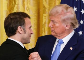 Emmanuel Macron à Washington : comment convaincre Donald Trump sur l’Ukraine ? – France Inter