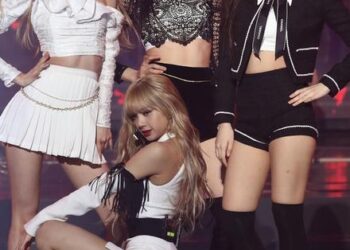 « On a crié, j’en tremblais” : K-pop et univers Manga à Marseille tout le week-end, entre Corée et Japon – France 3 Régions