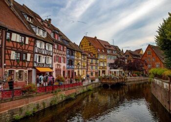 ici Alsace – Écouter la radio en direct, actualité locale, fréquence radio – ici, le média de la vie locale